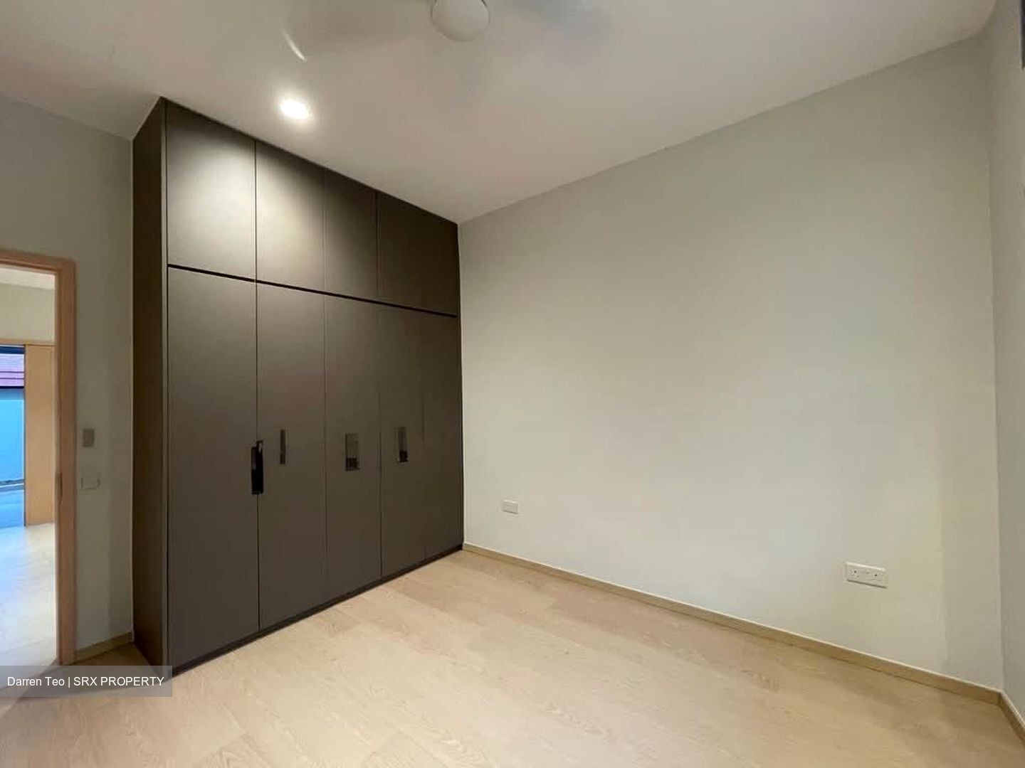 Holland Road (D10), Semi-Detached #591969981